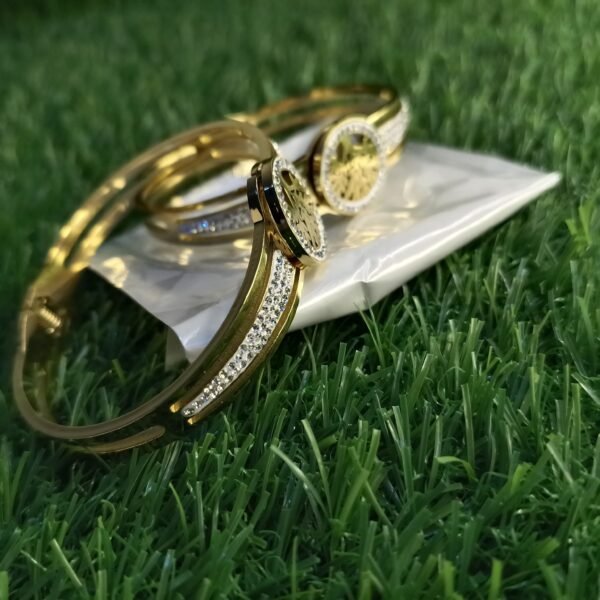 Adjustable Chain Bangle – Comfortable Fit for All Wrist Sizes - Image 2